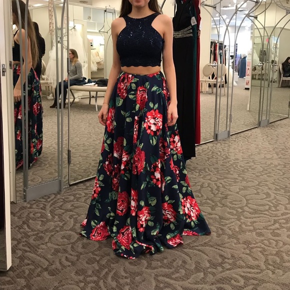 Dress from David’s Bridal - Picture 3 of 3